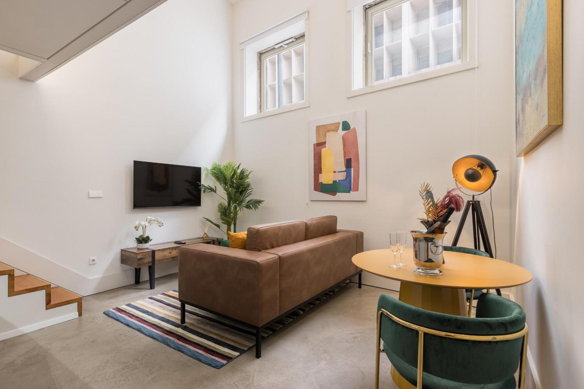 Апартаменты Industrial Cozy Loft Downtown Порту Экстерьер фото