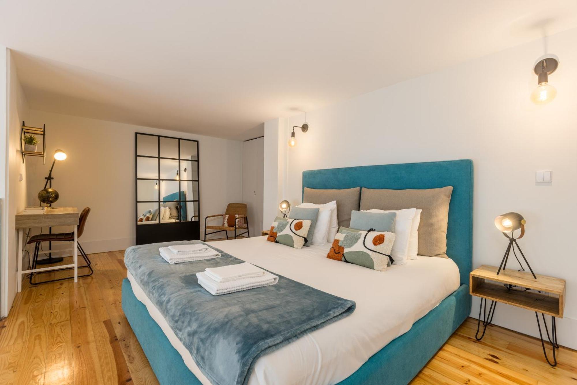 Апартаменты Industrial Cozy Loft Downtown Порту Экстерьер фото