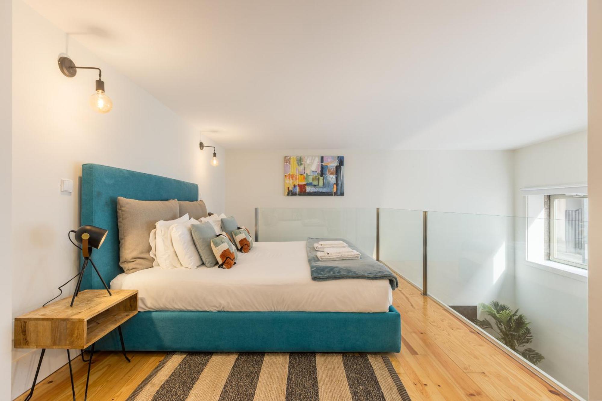 Апартаменты Industrial Cozy Loft Downtown Порту Экстерьер фото
