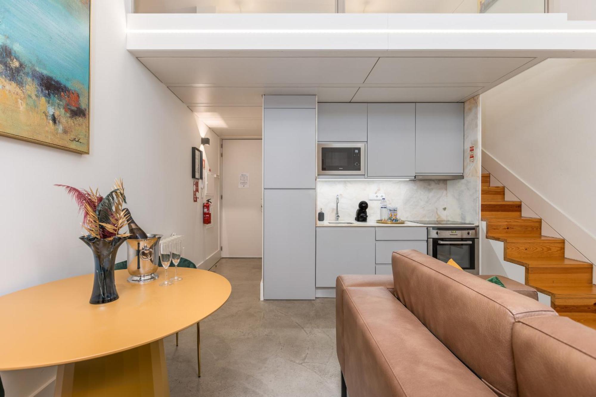 Апартаменты Industrial Cozy Loft Downtown Порту Экстерьер фото